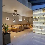 Castelo Hotel 4*
