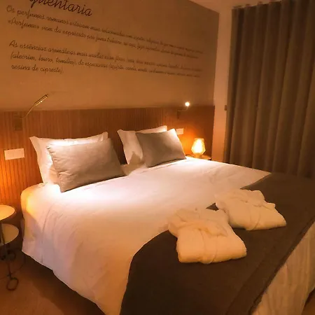 מלון Castelo שאבס